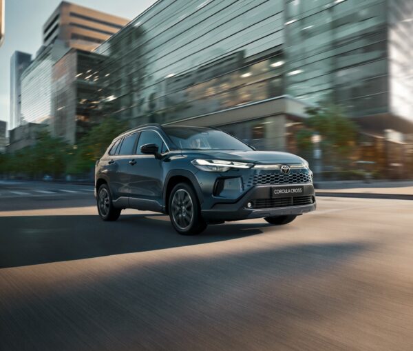 Naujasis Corolla Cross Hybrid